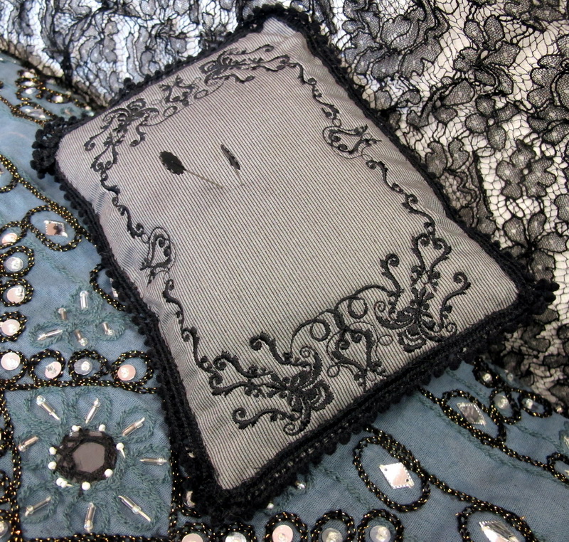 Christmas 2016 Machine Embroidery Designs. Pin Cushion