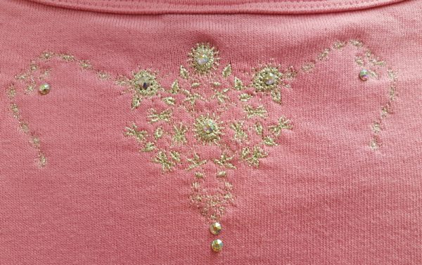 Playing the Field, machine embroidery designs, floral, patterns, flowers, beautiful, creative, artistic, decorative, cushion, pillow, jumper, pullover, clothing, clothes hanger, clothes cover, beautiful, wall hanging