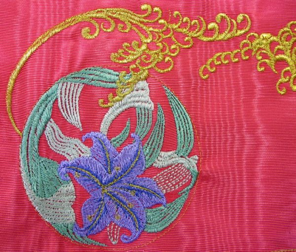 Saki, machine embroidery designs, floral, flowers, hybiscus, leaves, branches, jacket, clothing,, fashion, clothes cover, beautiful, tropical