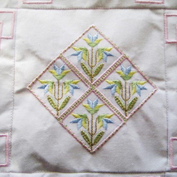 Shades of Pale, Machine Embroidery Designs, quilt, quilting, patterns, floral, flowers, shapes, decorative, artistic, clothing, tshirt, top, cushion, pillow