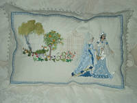 Elizabethan World Machine Embroidery Design Instructions