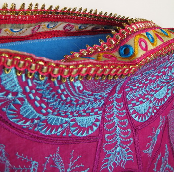 Malacca Machine Embroidery Design Instructions