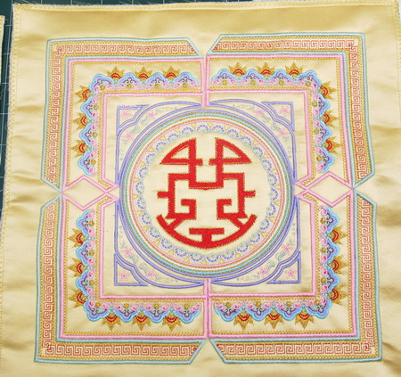 Manchu Machine Embroidery Design Instructions