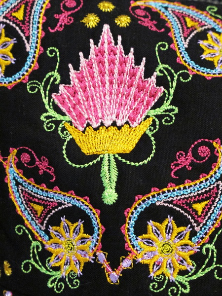 Paisley Machine Embroidery Design Instructions