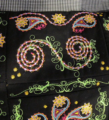 Paisley Machine Embroidery Design Instructions