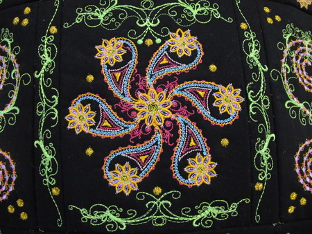 Paisley Machine Embroidery Design Instructions