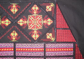 Textured Pyramid Machine Embroidery Design Instructions