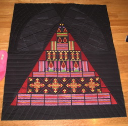 Textured Pyramid Machine Embroidery Design Instructions