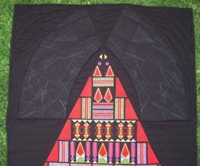 Textured Pyramid Machine Embroidery Design Instructions